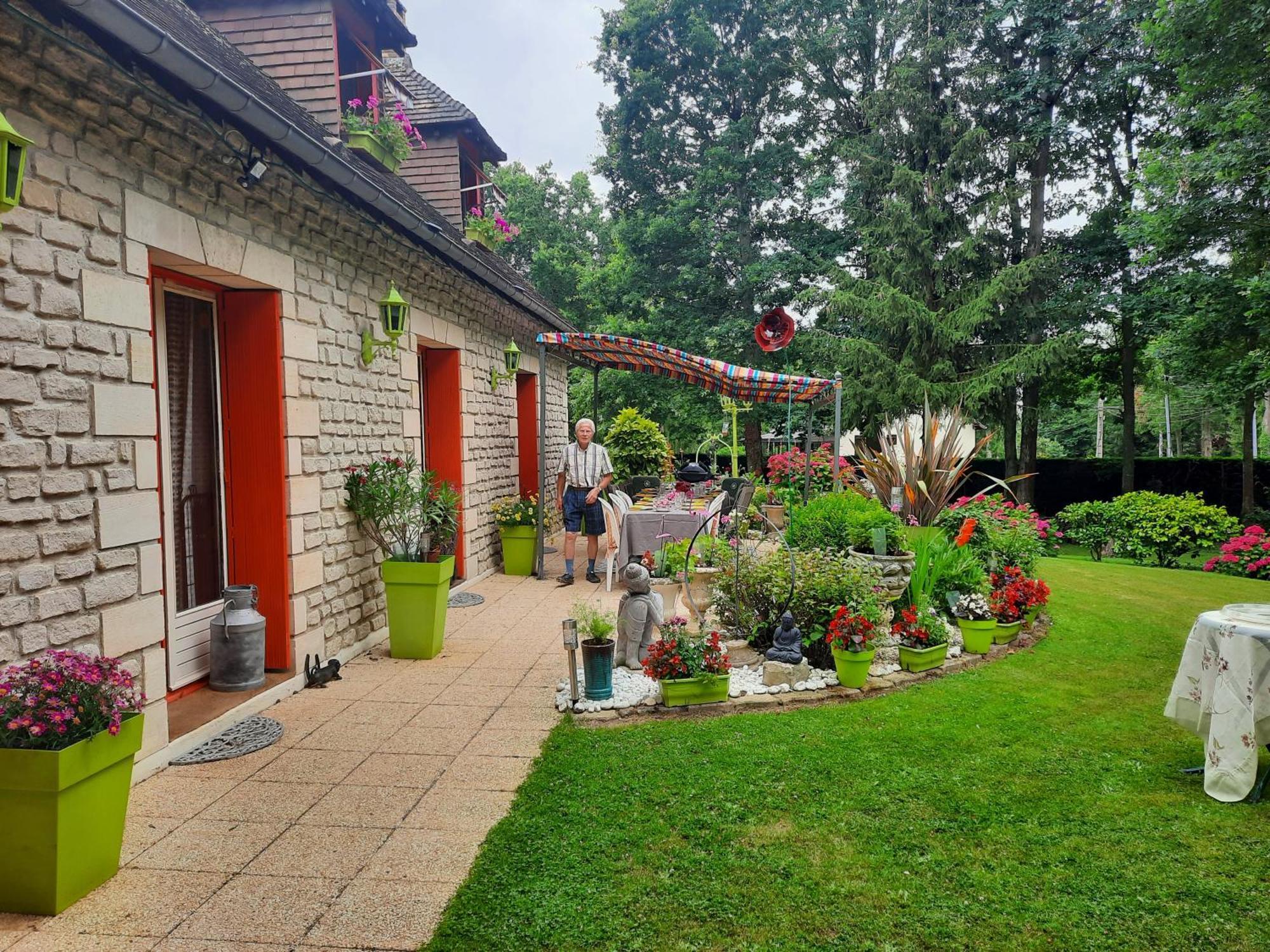 Chambre D Hote Les Bosquets Bed and Breakfast Cauge Eksteriør billede